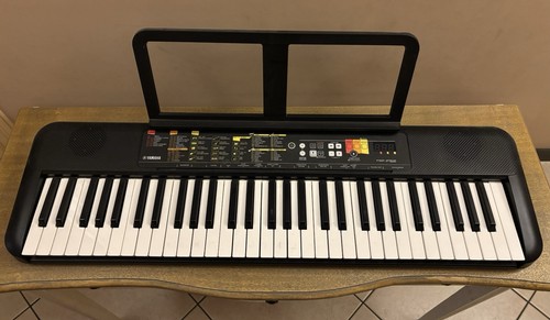 Yamaha psr f52 tasti - 61,