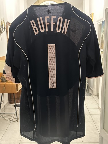 Buffon match worn issued ac - worn/issued,