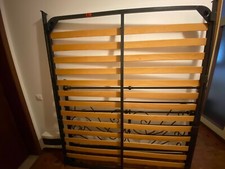 letto matrimoniale con struttura in ferro battuto, compreso di materasso e rete