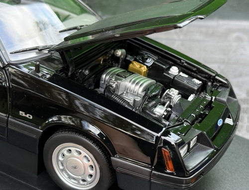Modellino auto welly 1986 - auto, 1:18
