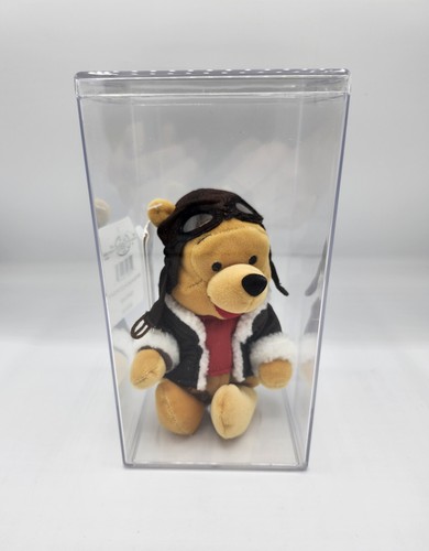 Disney store pilot - pooh, 8"