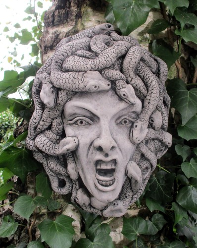 Medusa dea greca giardino - medusa,