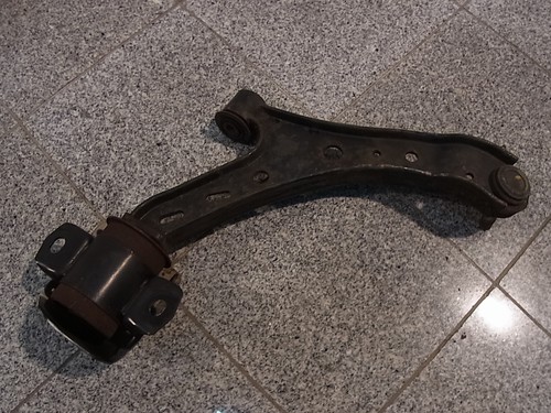 Braccio sospensione ford - braccio,