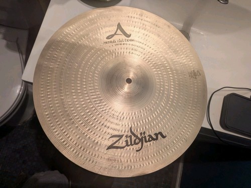 Zildjian medium thin - a, crash
