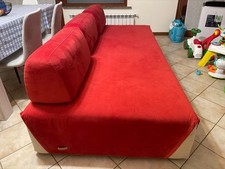 Divano LISSANO 4 posti Poltrone&Sofà rosso con angoli sabbia USATO