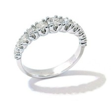 Anello Eternity con DIAMANTI a scalare in Oro bianco 18k veretta scalare oro 750