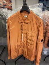 Nuovo con etichette C.P