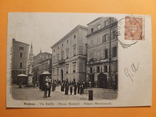 Modena via emilia piazza - modena,