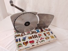 Affettatrice manuale vintage