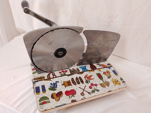 Affettatrice manuale vintage