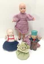 Lotto-4 figurine bambola