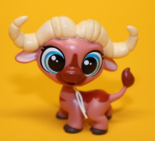 Hasbro littlest pet shop lucky - littlest,