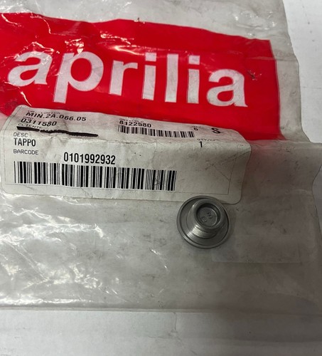 Ap8122580 tappo carter aprilia - ap8122580,