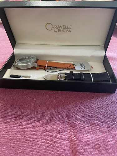 Caravelle bulova - by,