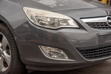FARO ANTERIORE DESTRO PER OPEL