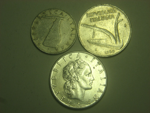 Italy 50 lire 1953 - lire,
