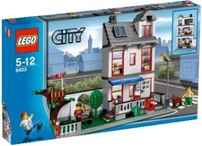 8403 LEGO City City House