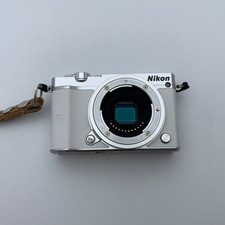 Nikon 8 megapixel - nikon, j5
