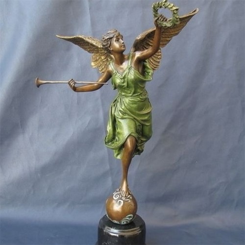Statua donna bronzo alata