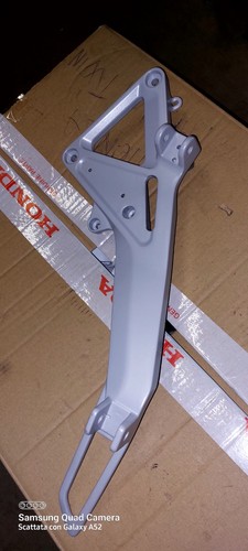 Supporto pedana destra honda - supporto,