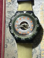 Orologio da polso SWATCH Scuba SILVER TRACE (SDN107)-NUOVO/NOS-anni 90-argento/blu/grigio
