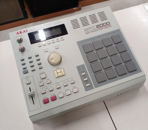 Macchina campionatrice akai - campionatrice,