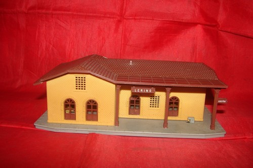Lima model lerino station - lima,