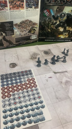 Deadzone mantic games box and - games,