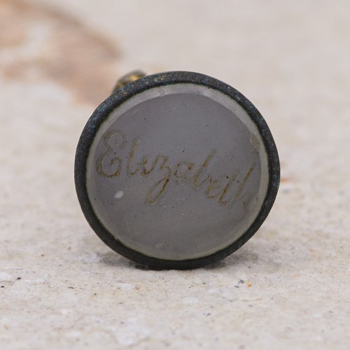 Small antique fob wax - small,