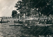1955 BRACCIANO Il lago canoe e bagnanti Roma cartolina