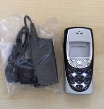 Nokia 8310 NHM7 nero bianco