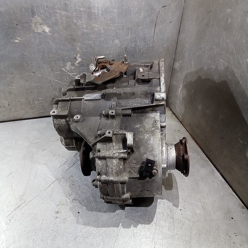 Cambio manuale sei - , marce