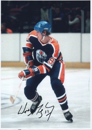 Wayne gretzky hand signed - gretzky,