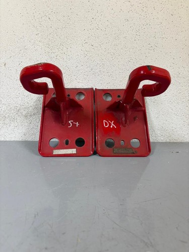 Coppia ganci traino anteriori - coppia,
