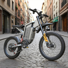 Statua Bodhisattva La Dea dell'Acqua e della Luna Kuan Yin in Resina Bronzata Alta 7"