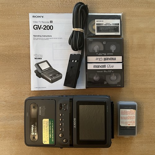 Sony 200 video walkman - gv-200,