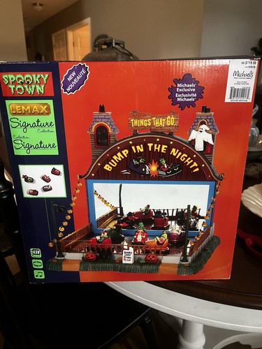 Lemax halloween spooky town - halloween,