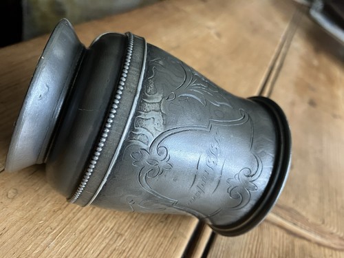 Antica piccola tankard - , simpson