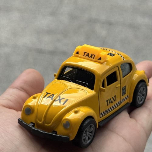 Modellino auto scarabeo