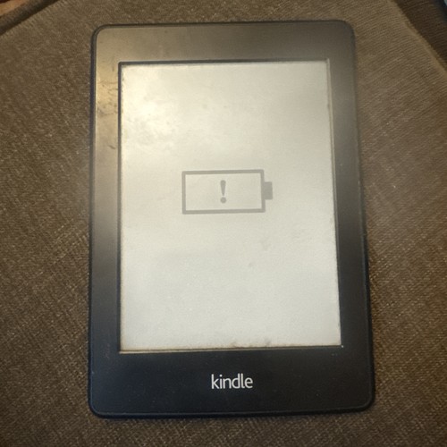 Kindle paperwhite 6a - kindle, paperwhite,