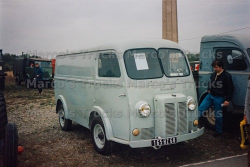 Foto camion peugeot valigia - camion,