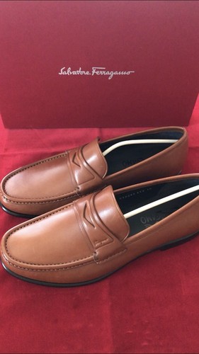 New 400 ferragamo - new, €400