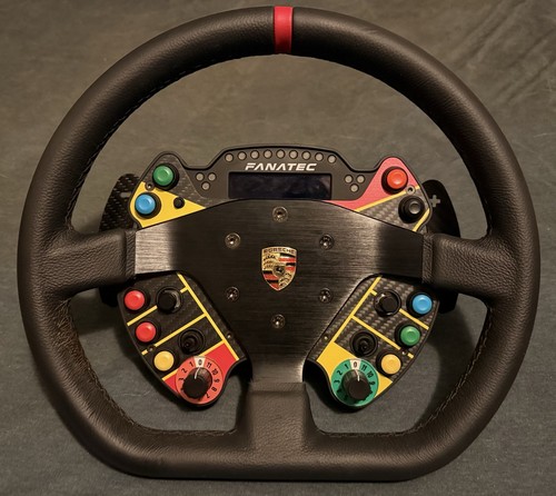 Fanatec podium porsche 911 gt3 - 911,