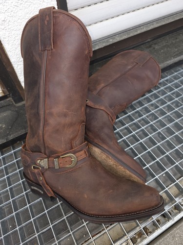 Stivali da cowboy - ⚠️,