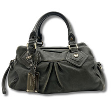 Marc by Marc Jacobs Classic Q