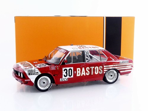 Ixo bmw 528i - 1/18, (e28)