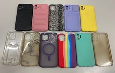 Lotto di 11 cover per telefono cellulare Apple Iphone 11 vari colori fantasie