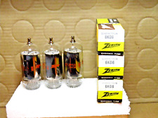 UN TRIO ABBINATO DI TUBI