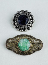 2 Antiche Spille Di Inizio XX Sec. Filigrana Con Giada E Argento Con Ametista