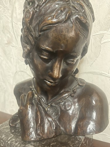 Busto scultura artistica